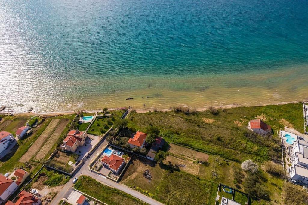 Villa Mattina, With Heated Pool And Jacuzzi Privlaka  Esterno foto