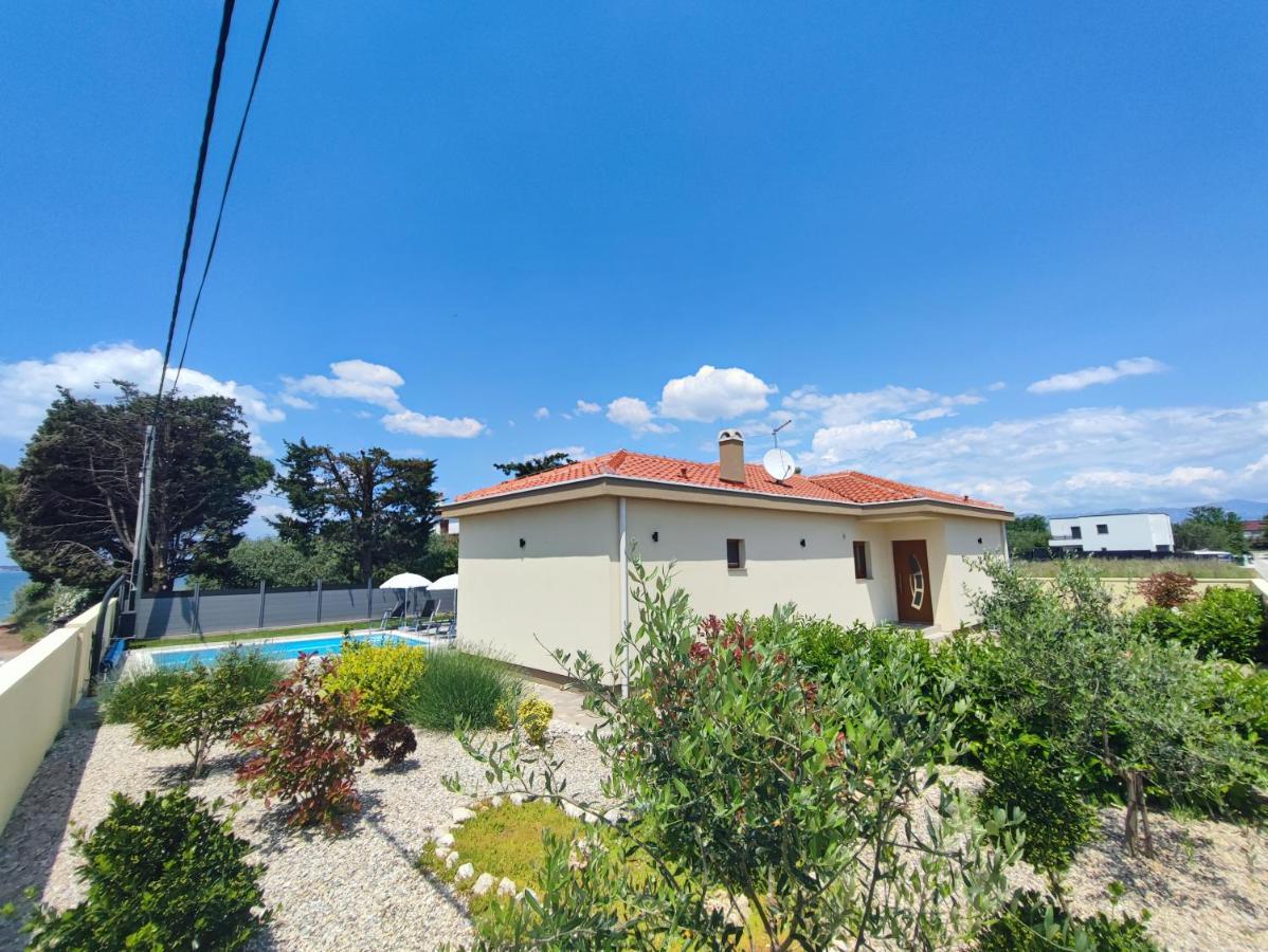 Villa Mattina, With Heated Pool And Jacuzzi Privlaka  Esterno foto